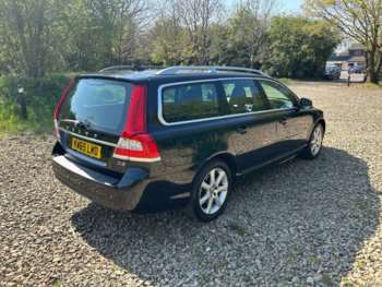 Used Volvo V70 2015 for sale - 74339422: Photo