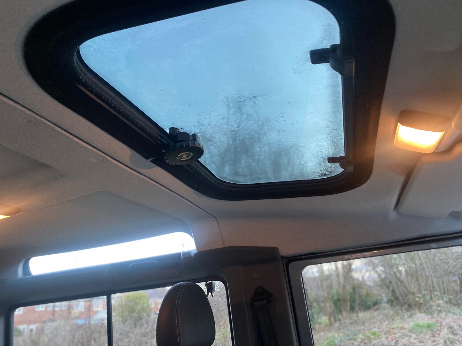 Used Land Rover Defender 2012 for sale - 77087718: Photo 18