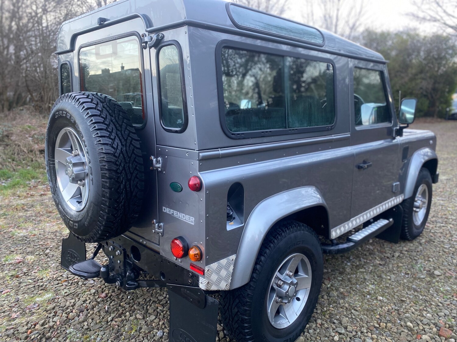 Used Land Rover Defender 2012 for sale - 77087718: Photo 8