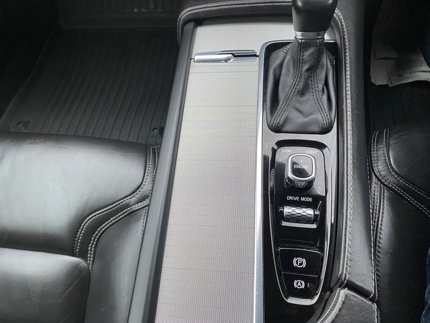 Used Volvo S90 2017 for sale - 77283410: Photo 21