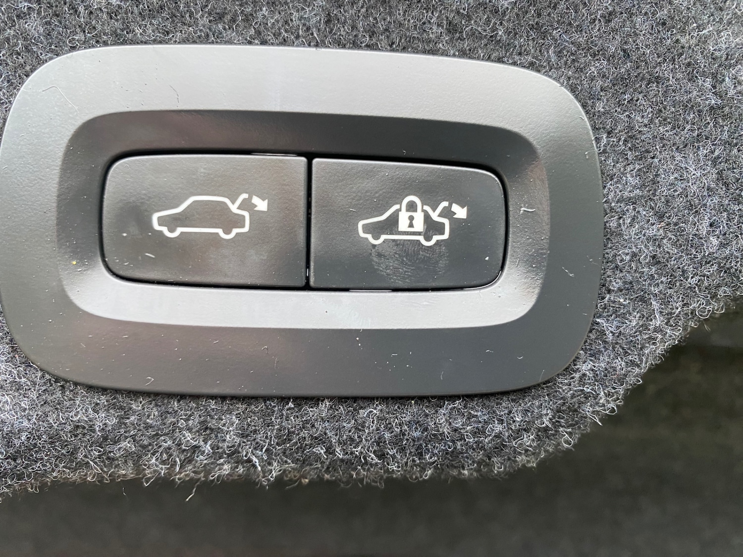 Used Volvo S90 2017 for sale - 77283410: Photo 24