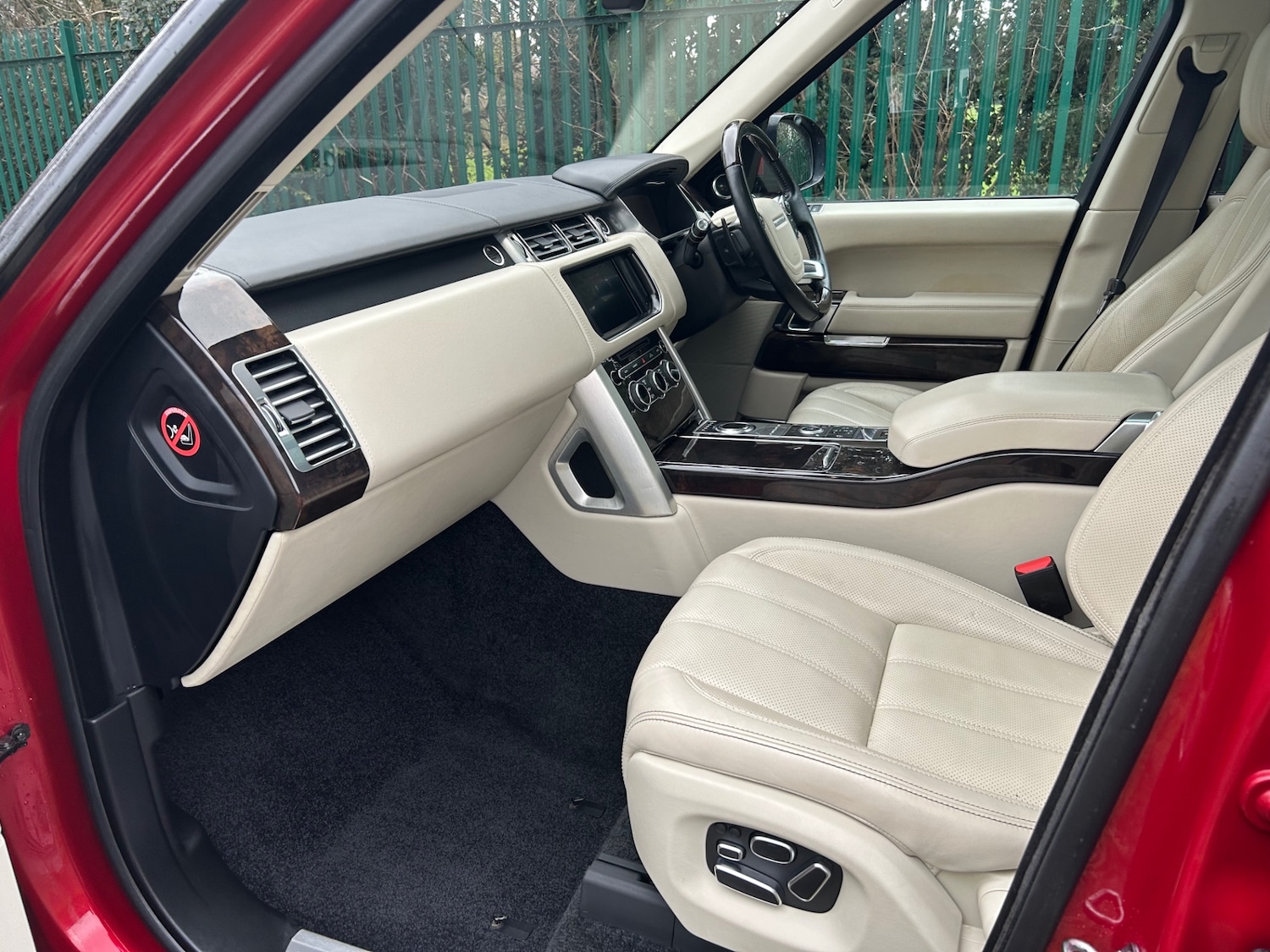 Used Land Rover Range Rover 2013 for sale - 77639641: Photo 11