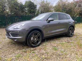 2010 (60) - Diesel 5dr Tiptronic S - £8937 WORTH OF COST OPTIONS FITTED -