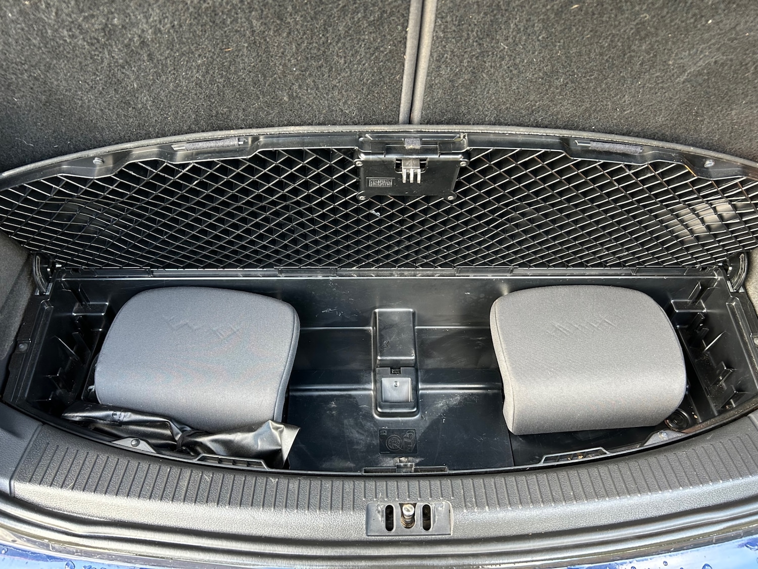 Used Volkswagen Touran 2013 for sale - 77087797: Photo 11