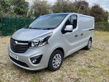 Used Vauxhall Vivaro 2015 for sale - 76023139: Photo