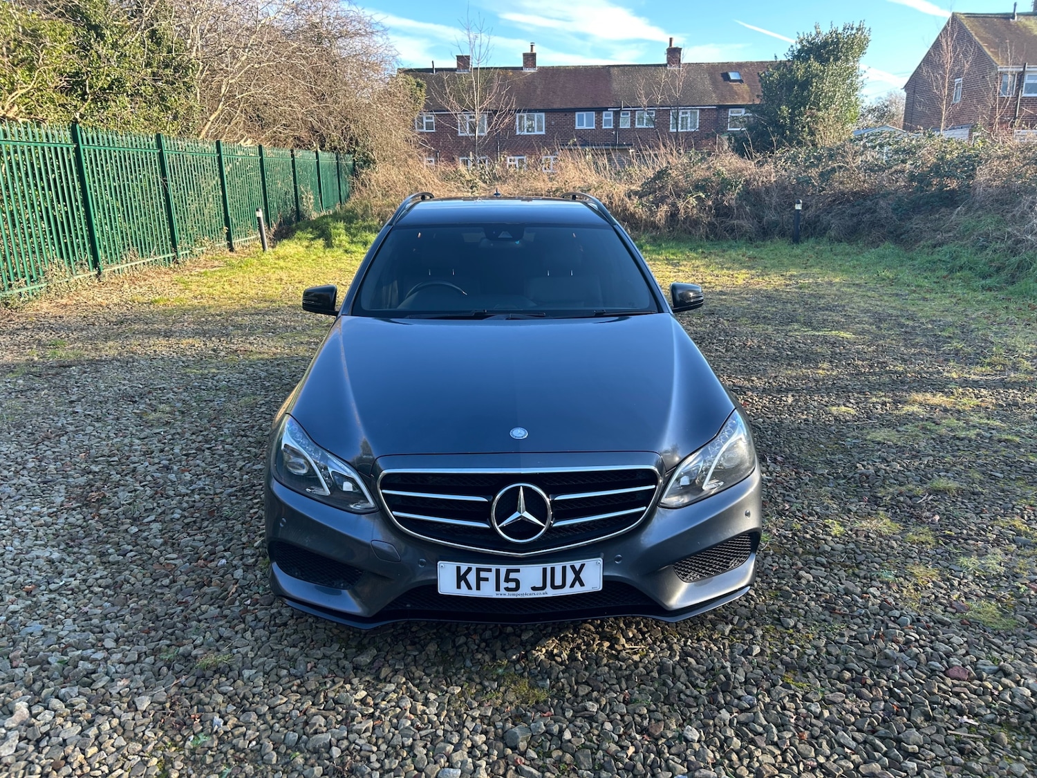 Used Mercedes-Benz E Class 2015 for sale - 77223362: Photo 3