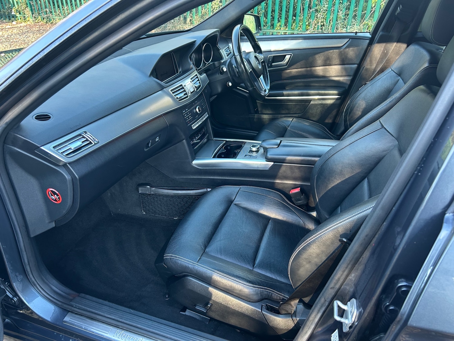 Used Mercedes-Benz E Class 2015 for sale - 77223362: Photo 8