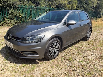 Used Volkswagen Golf 2018 for sale - 79193908: Photo