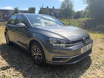 Used Volkswagen Golf 2018 for sale - 79193908: Photo