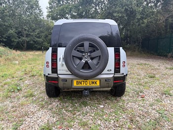 Used Land Rover Defender 2020 for sale - 79664732: Photo