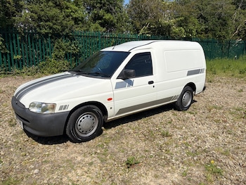 Used Ford Escort 2001 for sale - 78733894: Photo