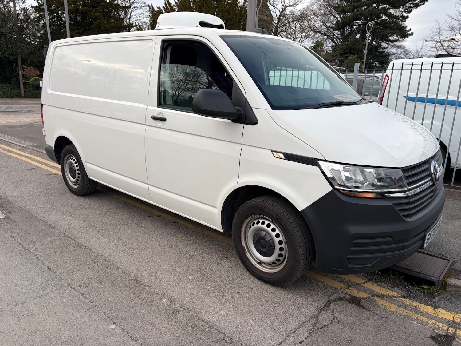 Used Volkswagen Transporter 2020 for sale - 78028050: Photo 2