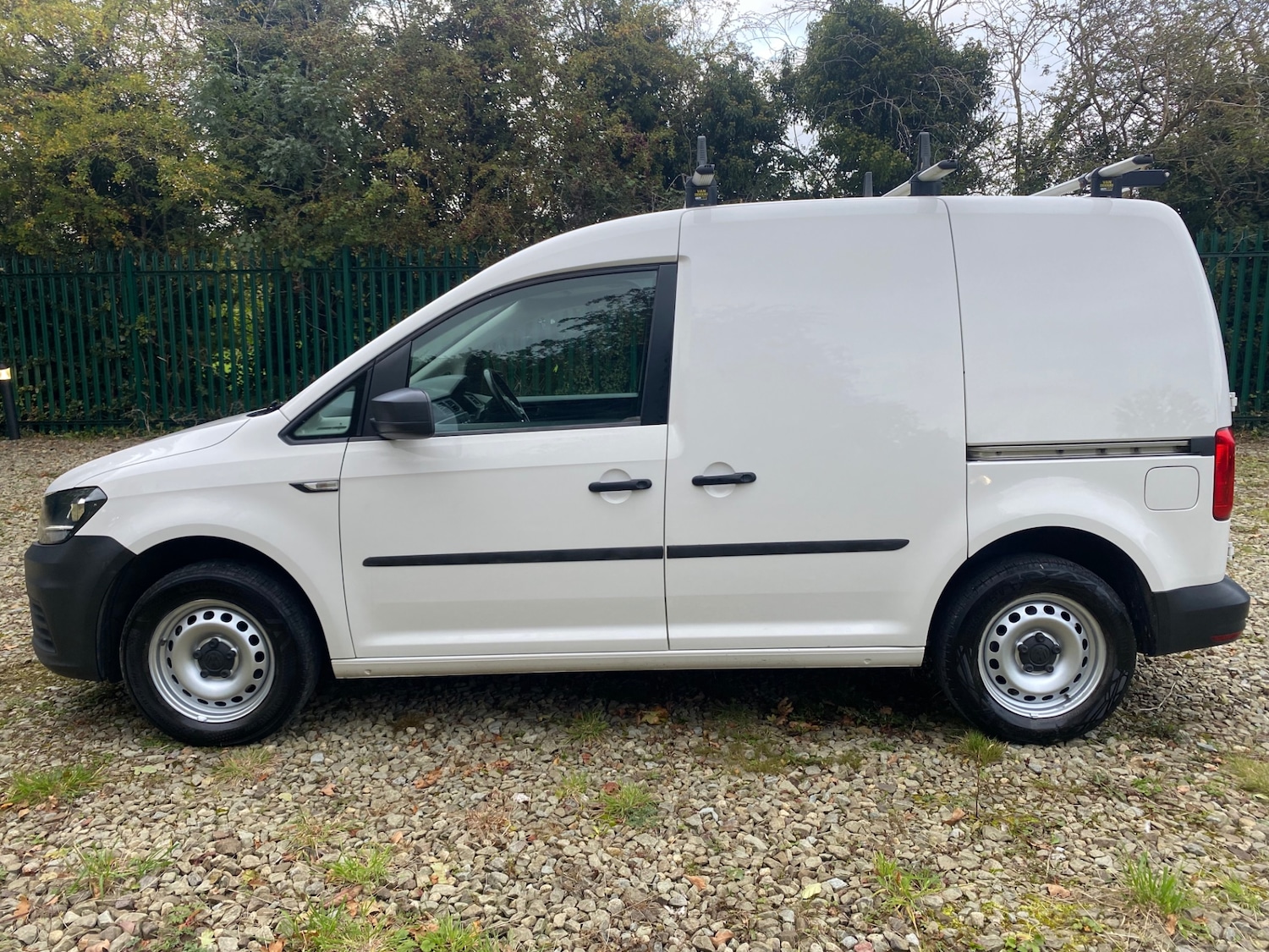 Used Volkswagen Caddy 2019 for sale - 76069392: Photo 2