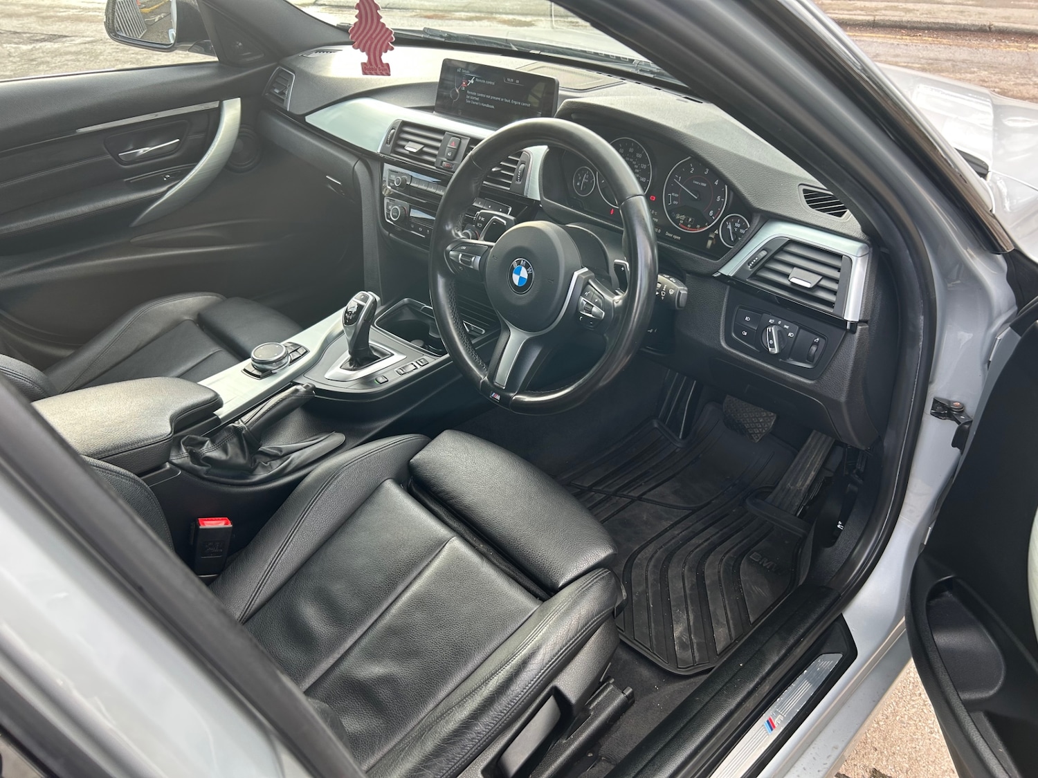 Used BMW 3 Series 2015 for sale - 77310758: Photo 11
