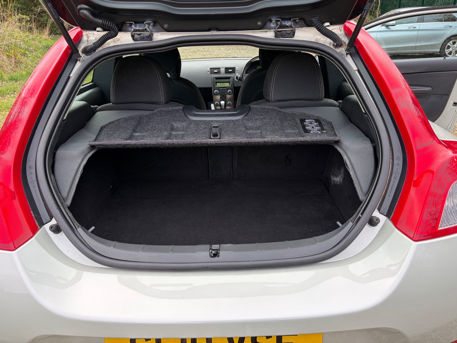 Used Volvo C30 2010 for sale - 78028277: Photo 11