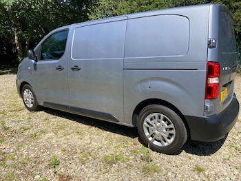 Used Vauxhall Vivaro 2021 for sale - 75228507: Photo