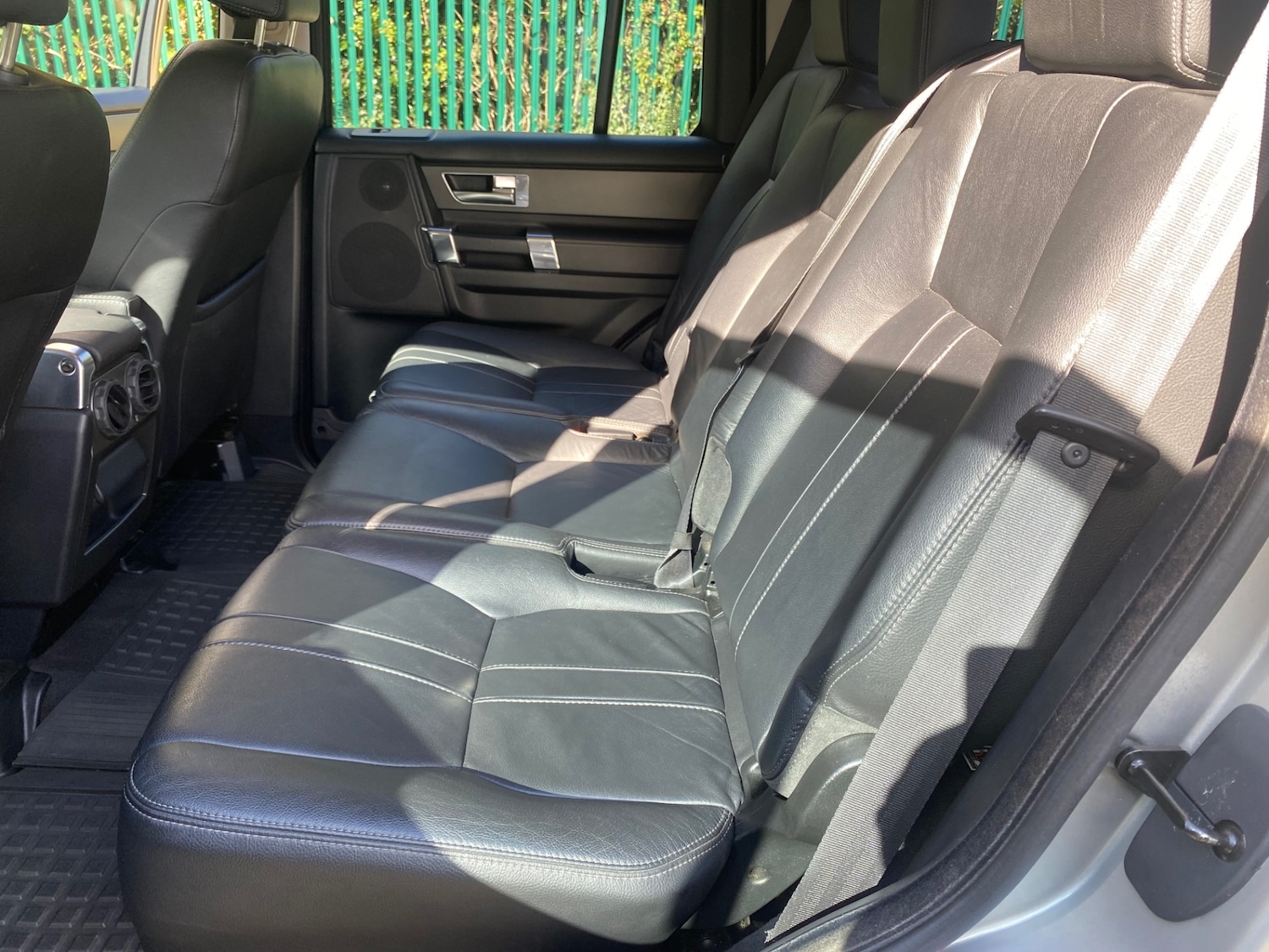 Used Land Rover Discovery 2012 for sale - 76023150: Photo 11