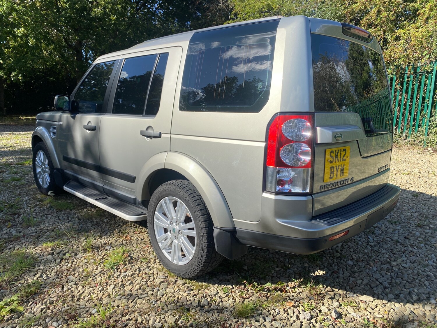 Used Land Rover Discovery 2012 for sale - 76023150: Photo 5