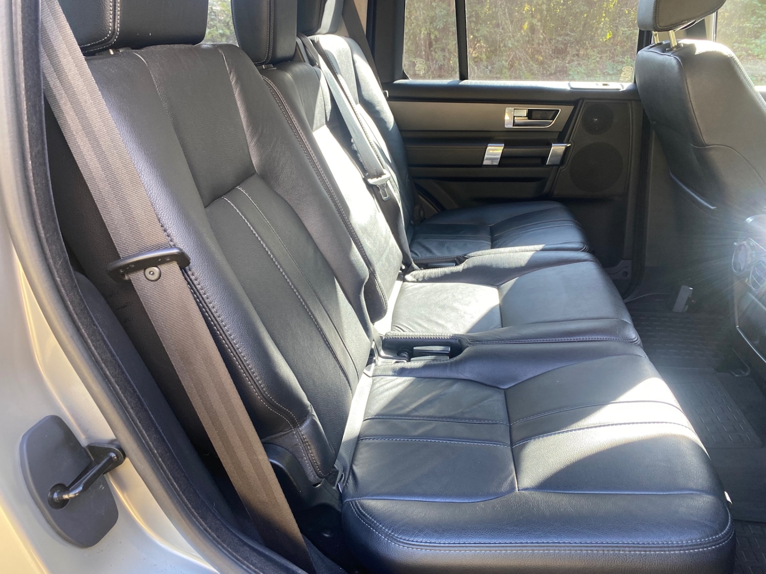 Used Land Rover Discovery 2012 for sale - 76023150: Photo 9