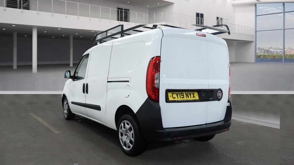 Used Fiat Doblo 2019 for sale - 77562628: Photo 3