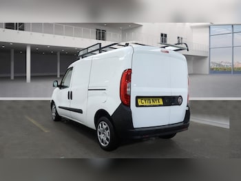 Used Fiat Doblo 2019 for sale - 77562628: Photo
