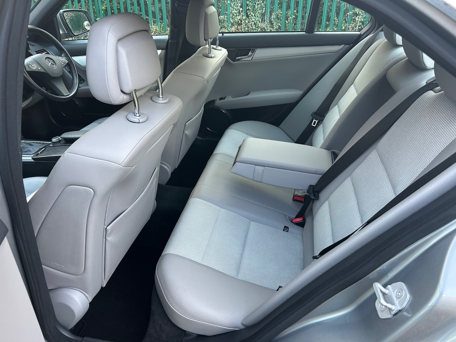 Used Mercedes-Benz C Class 2008 for sale - 76879082: Photo 19