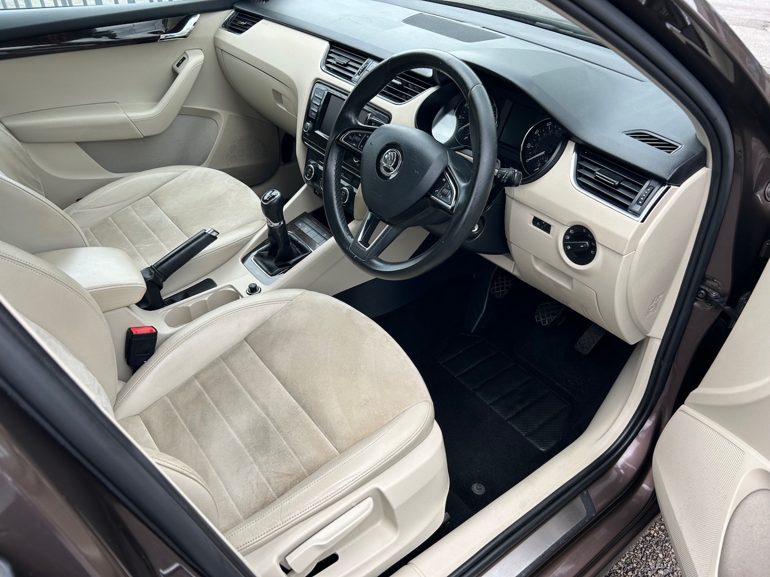 Used Skoda Octavia 2015 for sale - 76212162: Photo 13