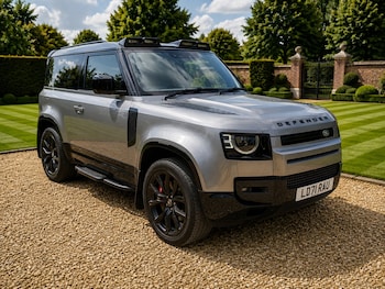 Used Land Rover Defender 2021 for sale - 79448154: Photo