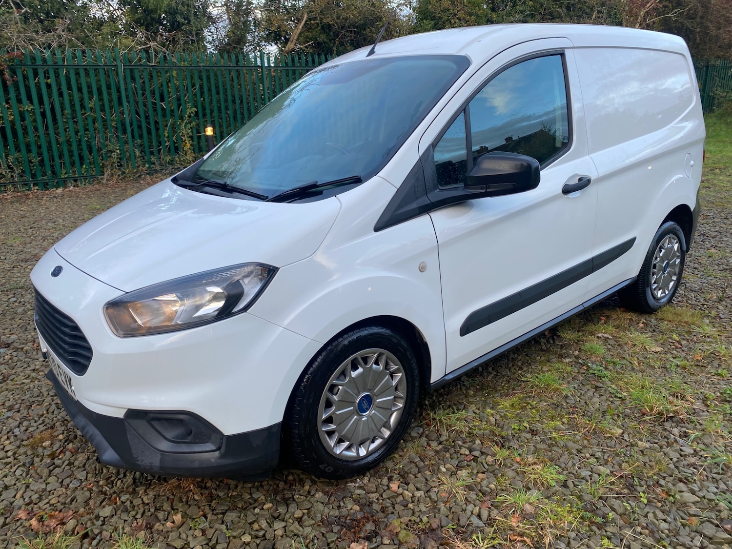 Used Ford Transit Courier 2020 for sale - 76249758: Photo 1