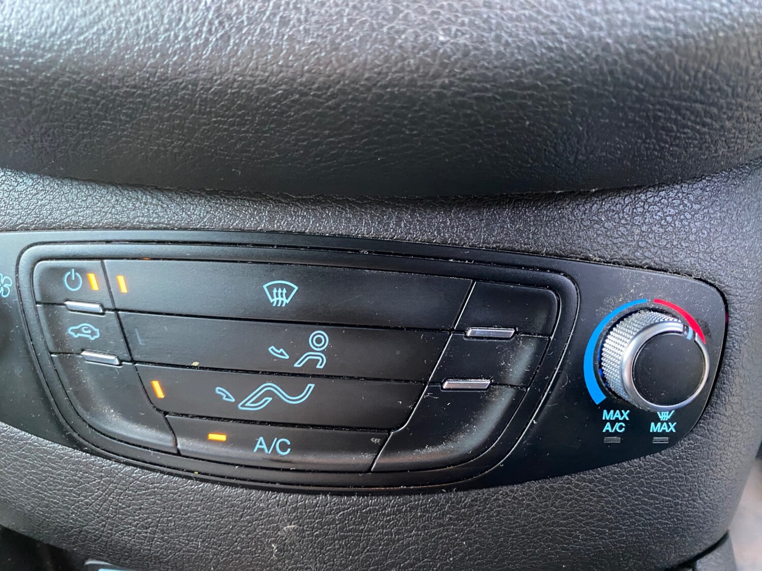 Used Ford Transit Courier 2020 for sale - 76249758: Photo 11