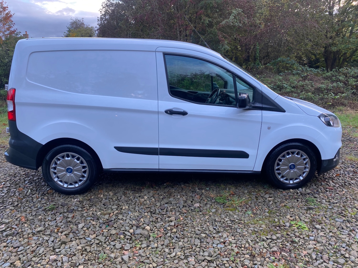 Used Ford Transit Courier 2020 for sale - 76249758: Photo 4