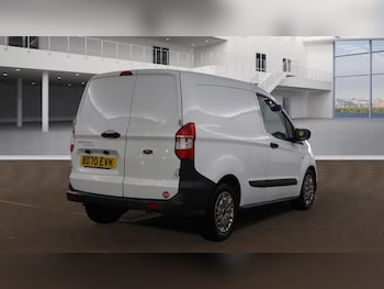 Used Ford Transit Courier 2020 for sale - 76249758: Photo 4