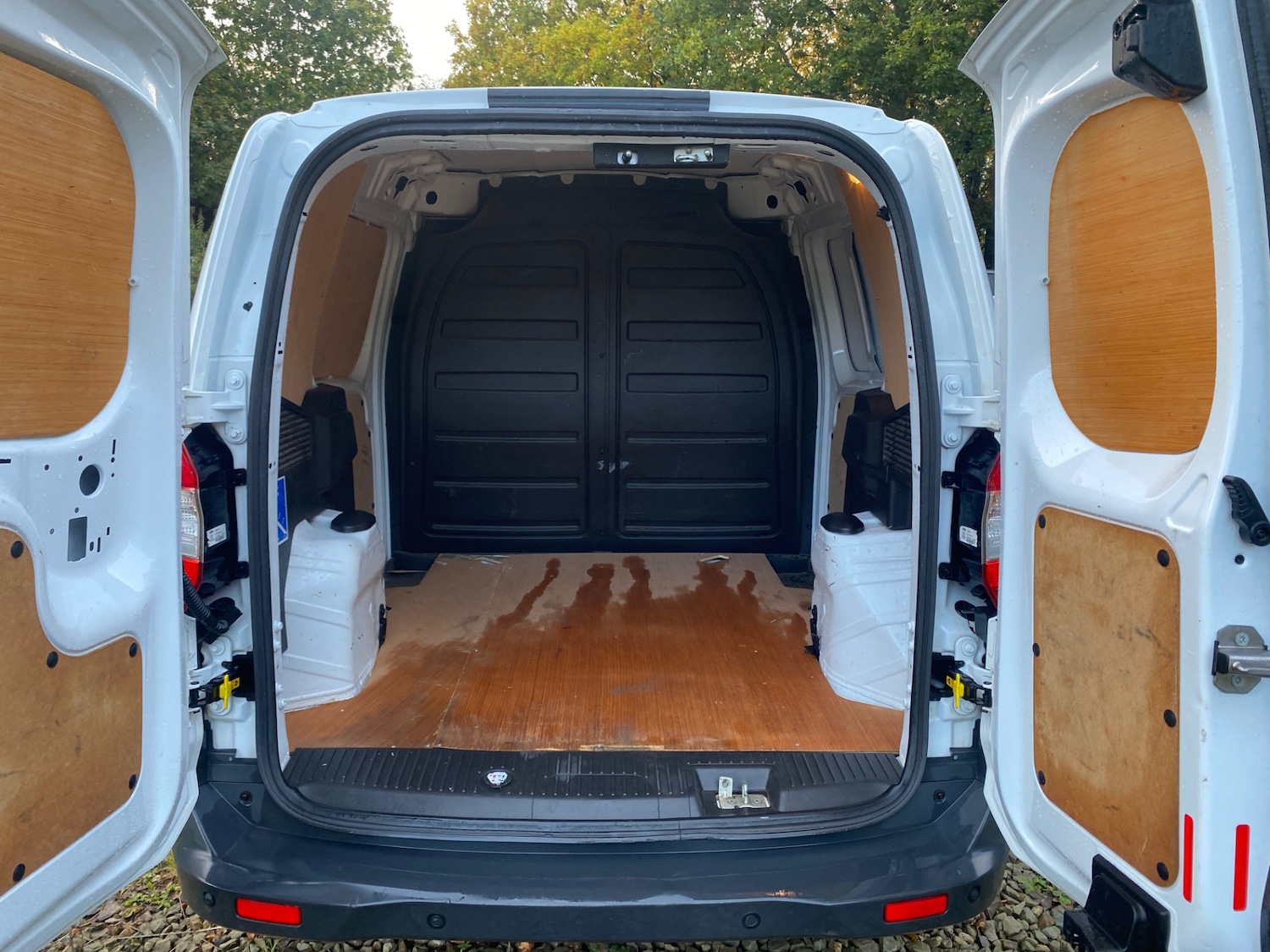 Used Ford Transit Courier 2020 for sale - 76249758: Photo 8