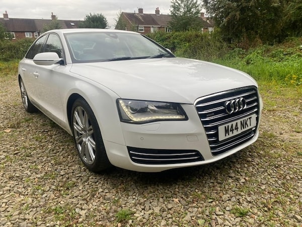 Used Audi A8 2011 for sale - 75621453: Photo 2