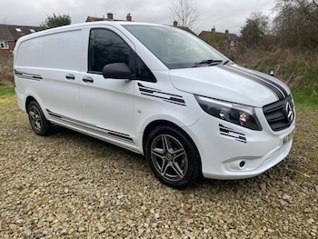 Used Mercedes-Benz Vito 2021 for sale - 77775477: Photo