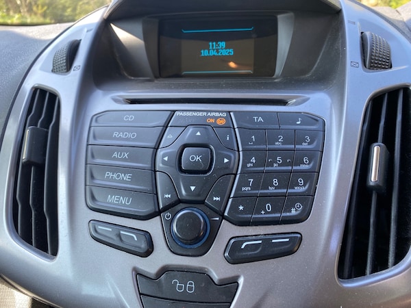 Used Ford Transit Connect 2016 for sale - 74328160: Photo 17