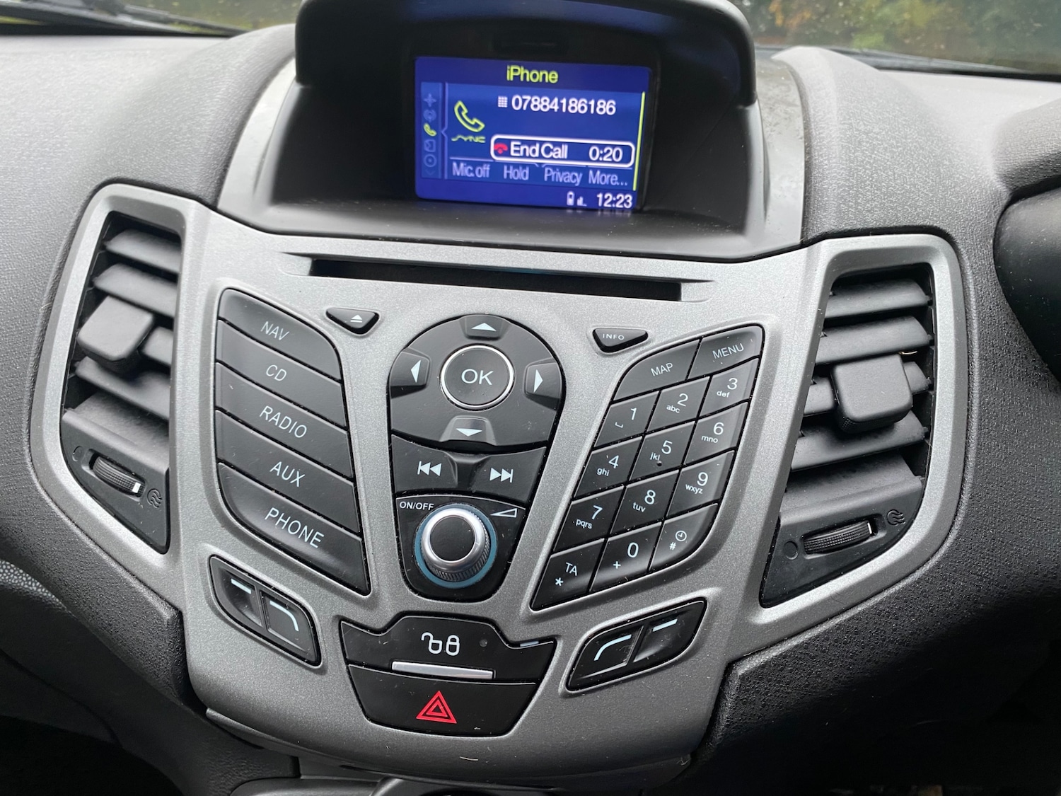 Used Ford Fiesta 2016 for sale - 76669255: Photo 12