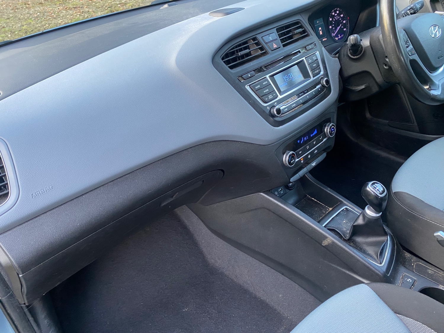 Used Hyundai i20 2015 for sale - 76568234: Photo 13