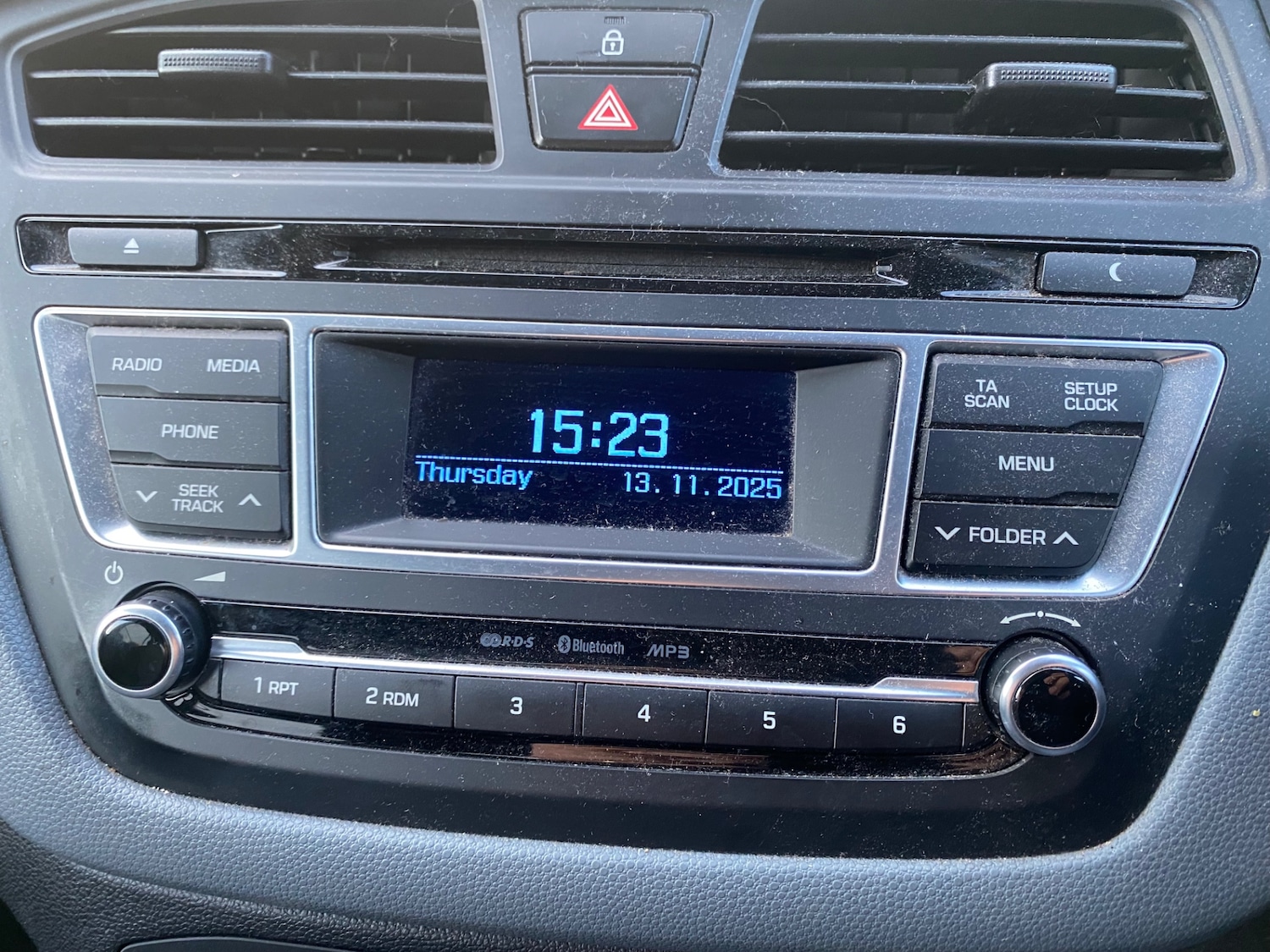 Used Hyundai i20 2015 for sale - 76568234: Photo 17