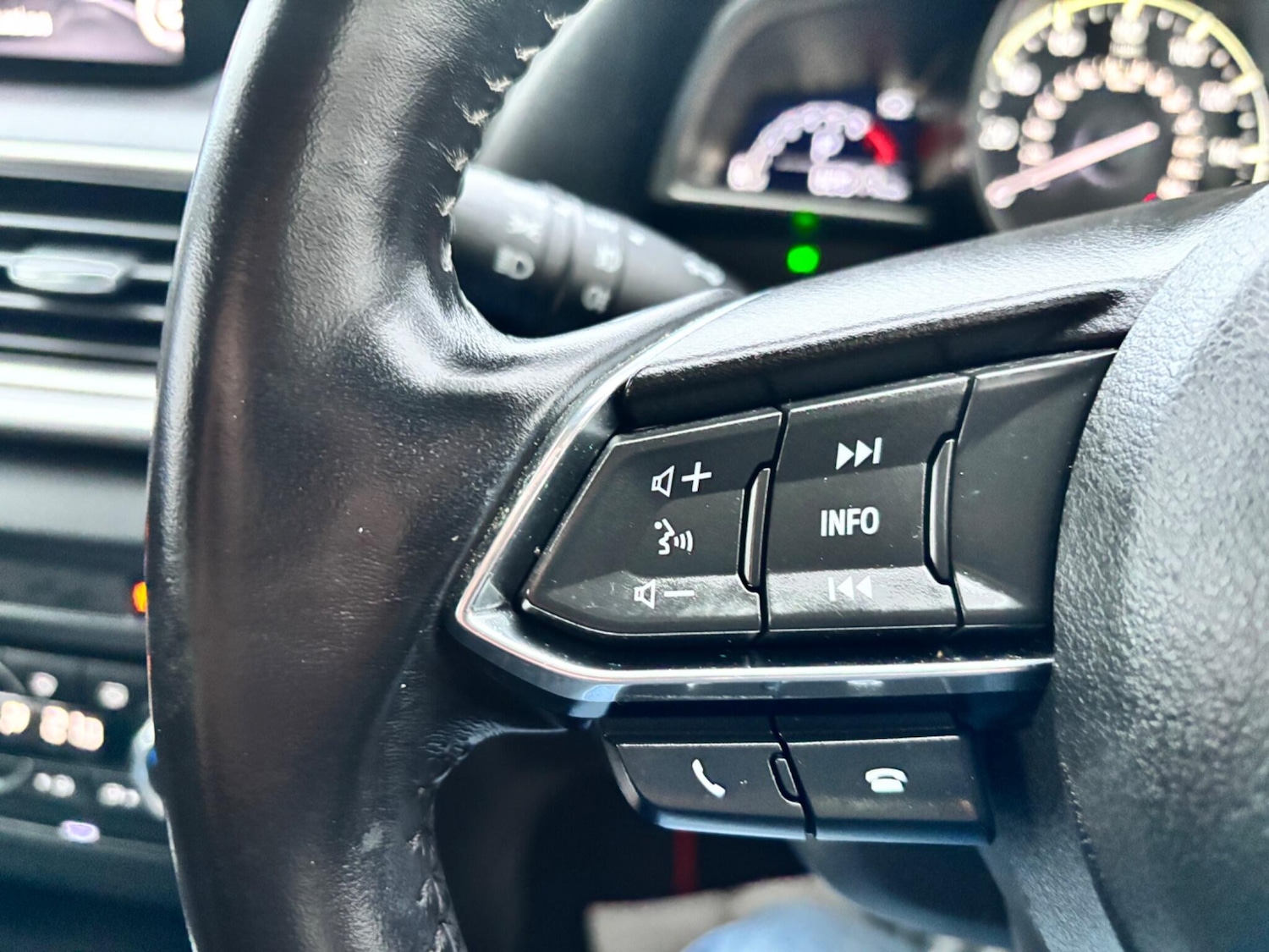 Used Mazda Mazda3 2016 for sale - 77909715: Photo 10