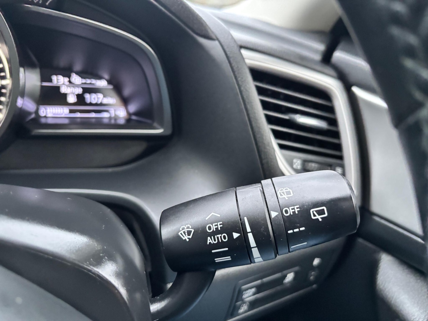 Used Mazda Mazda3 2016 for sale - 77909715: Photo 13