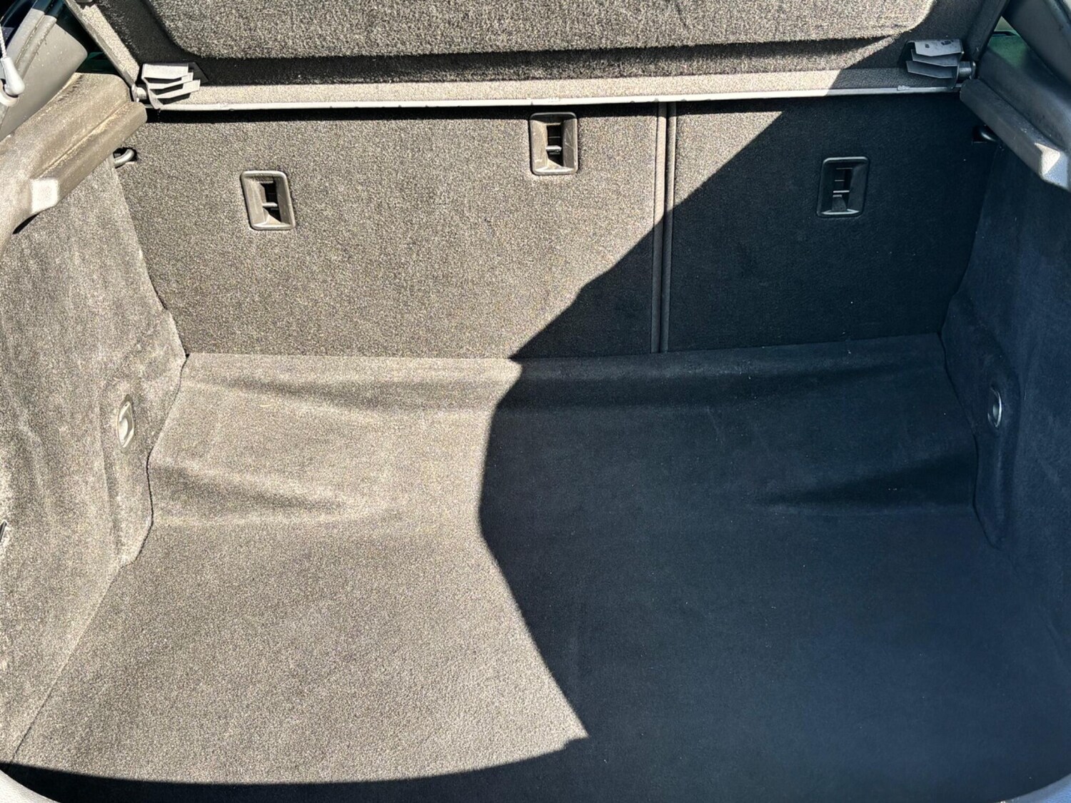 Used Vauxhall Insignia 2015 for sale - 77924980: Photo 31