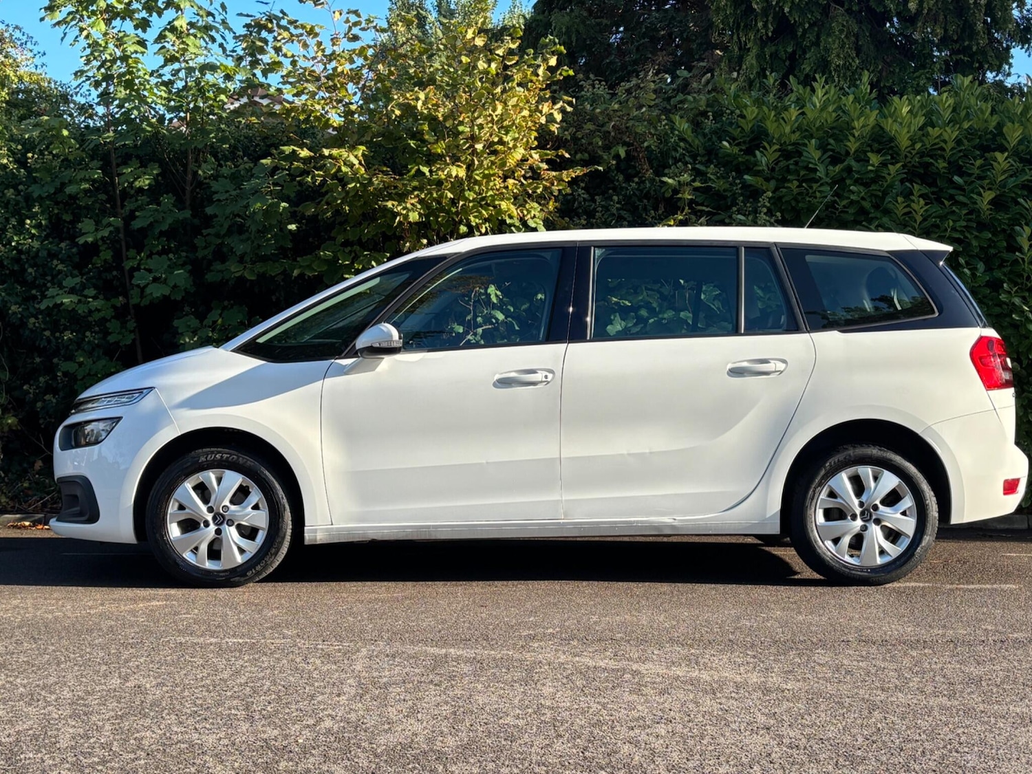 Used Citroen Grand C4 Picasso for sale - 77585887: Photo 2