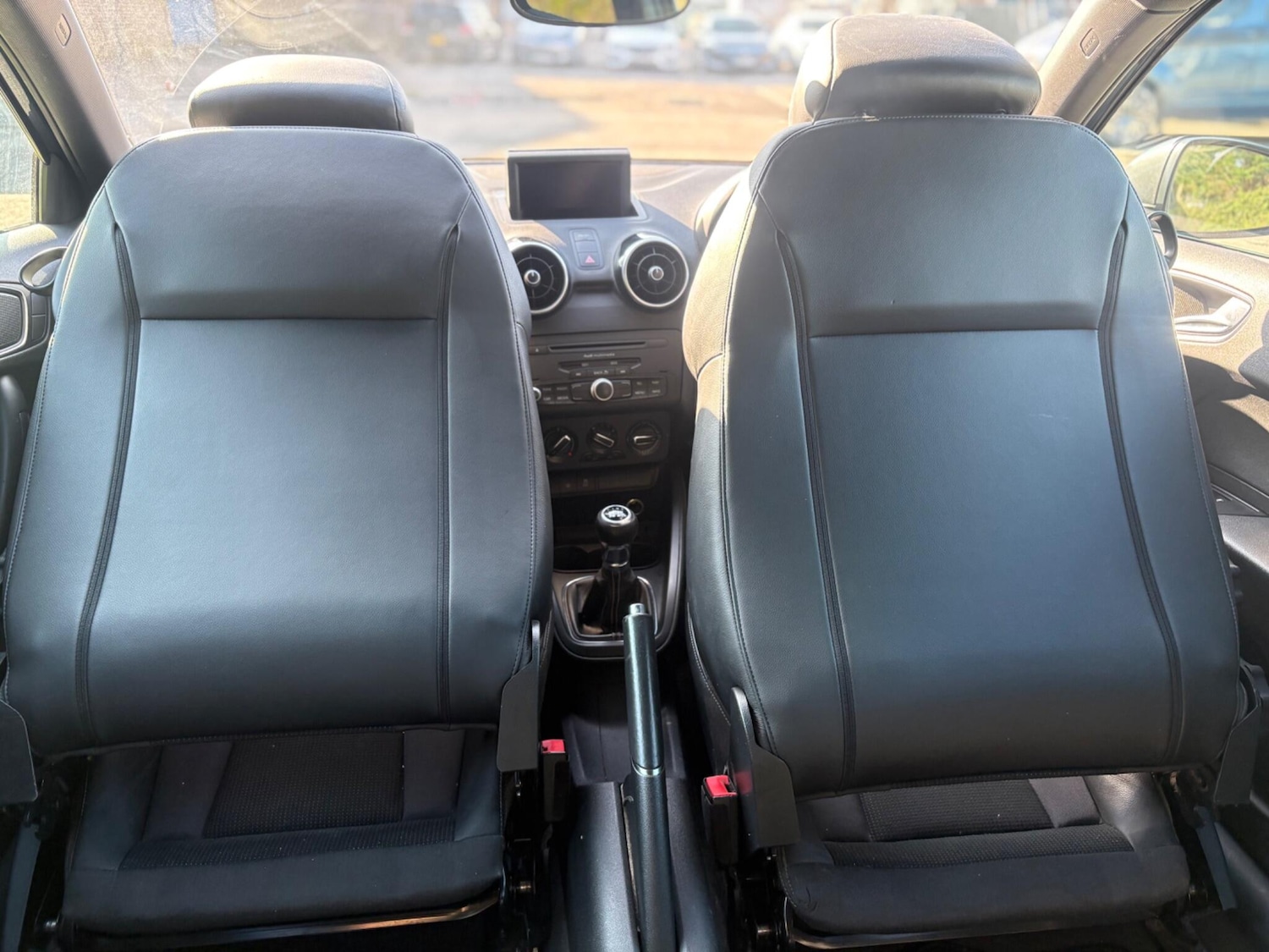 Used Audi A1 2011 for sale - 77977810: Photo 10