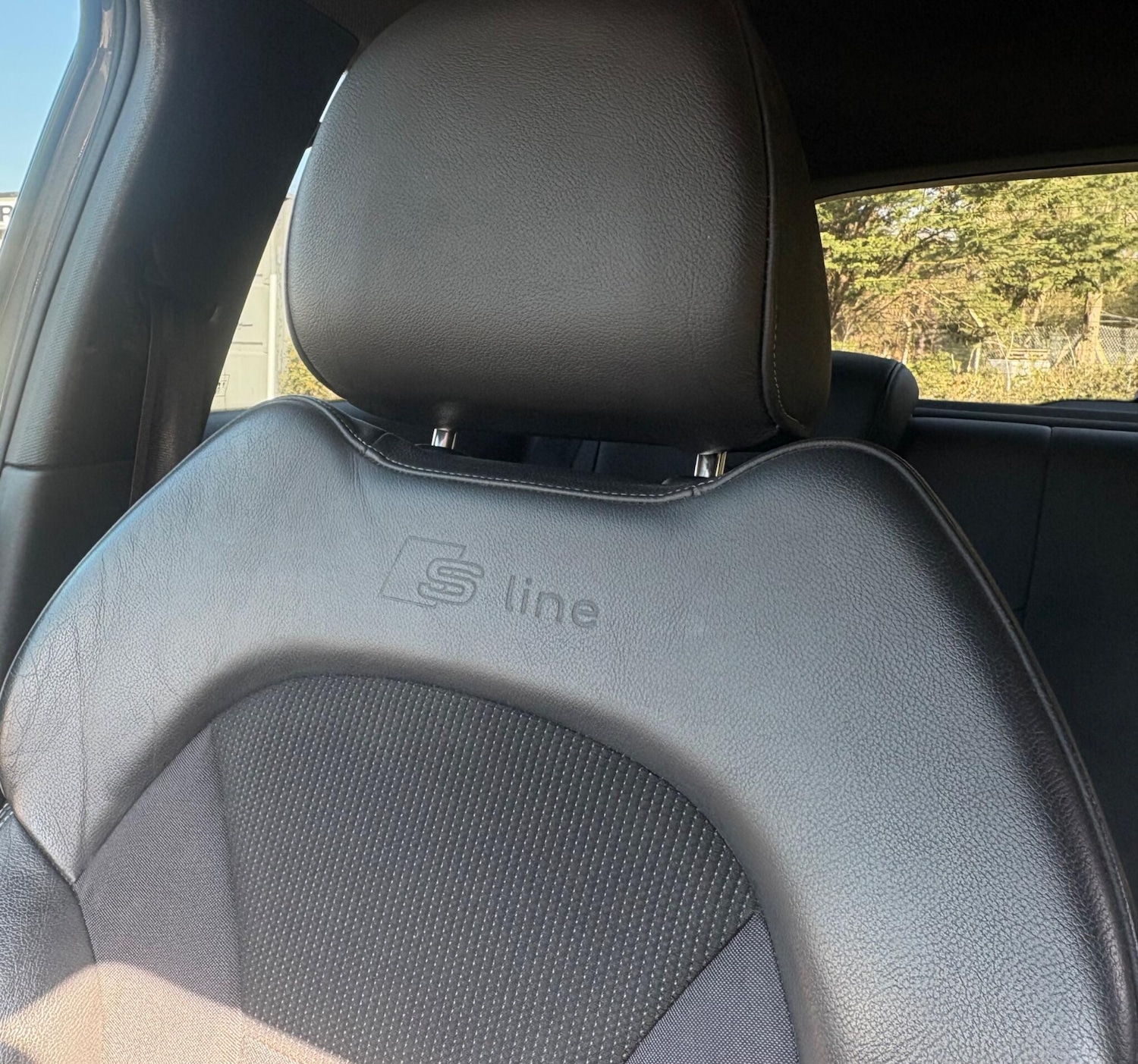 Used Audi A1 2011 for sale - 77977810: Photo 12