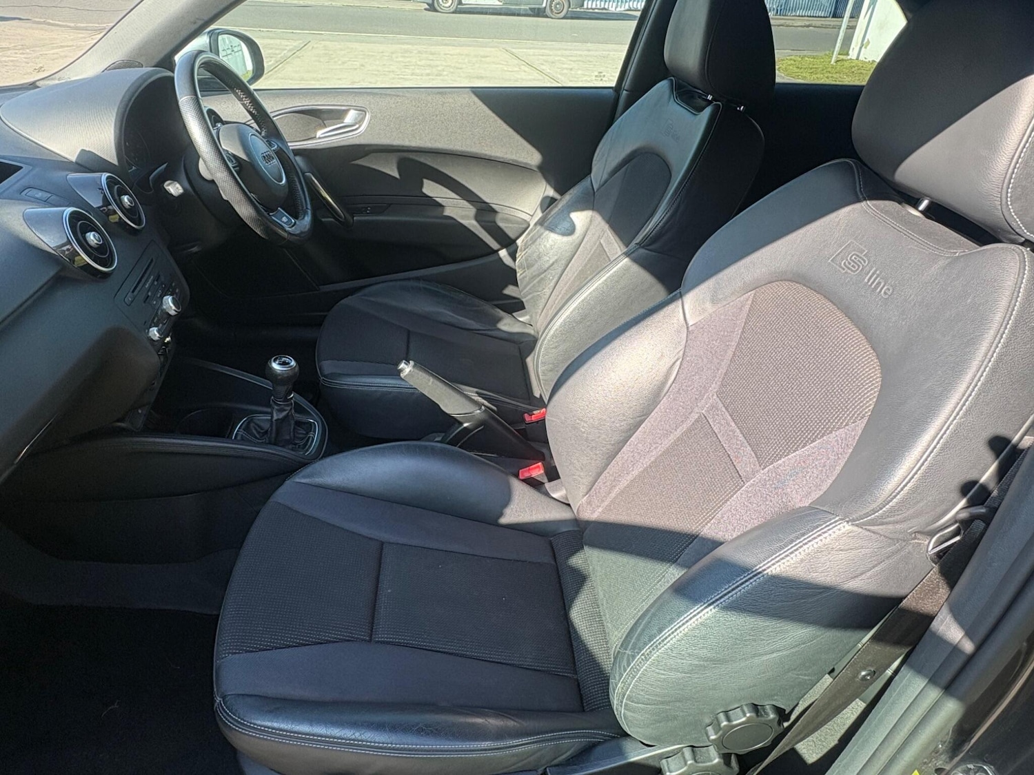 Used Audi A1 2011 for sale - 77977810: Photo 38