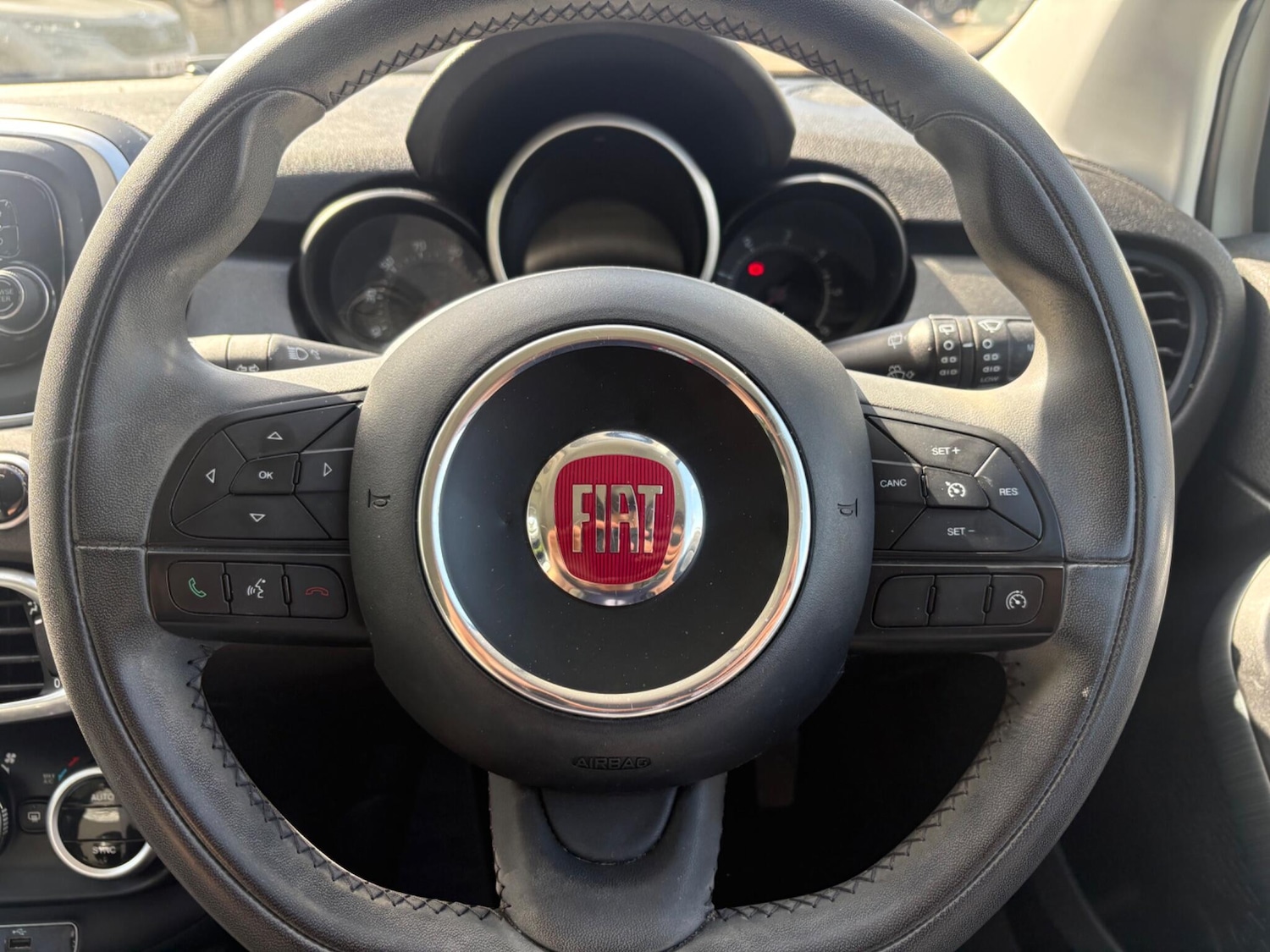 Used Fiat 500X 2016 for sale - 78170333: Photo 32