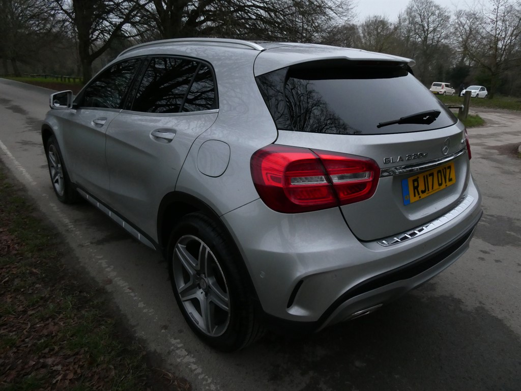 Used Mercedes-Benz GLA 2017 for sale - 77025678: Photo 5
