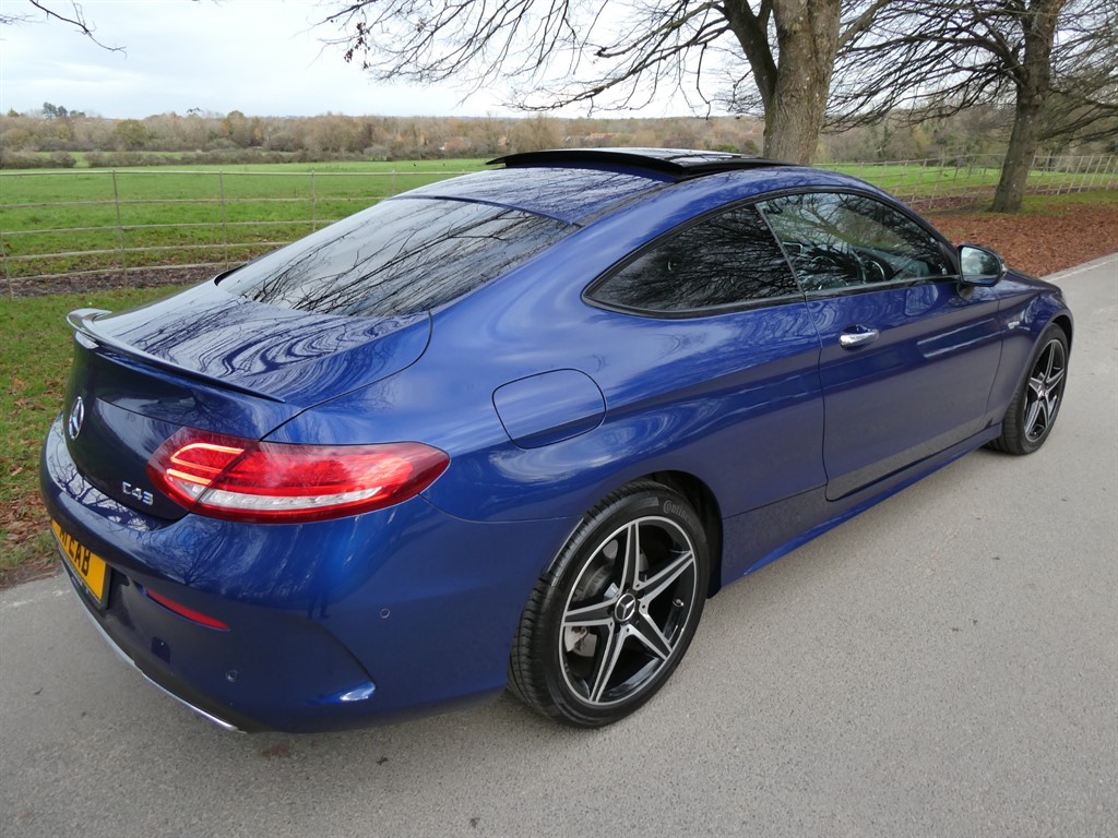 Used Mercedes-Benz C Class 2017 for sale - 76628512: Photo 3