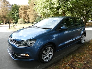 Used Volkswagen Polo 2015 for sale - 75748402: Photo